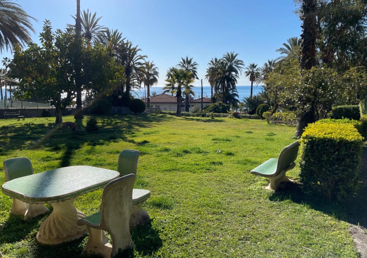 La Terrazza Di Villa Ilaria San Remo Zewnętrze zdjęcie